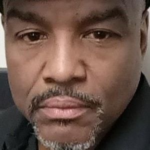 Meet your Posher, Troy